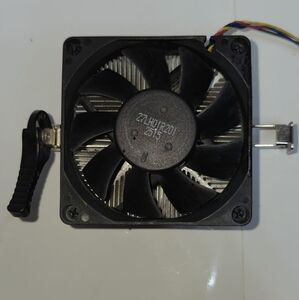 AMD Desktop Cooling Fan & Heatsink Assembly- Z7LH01R201